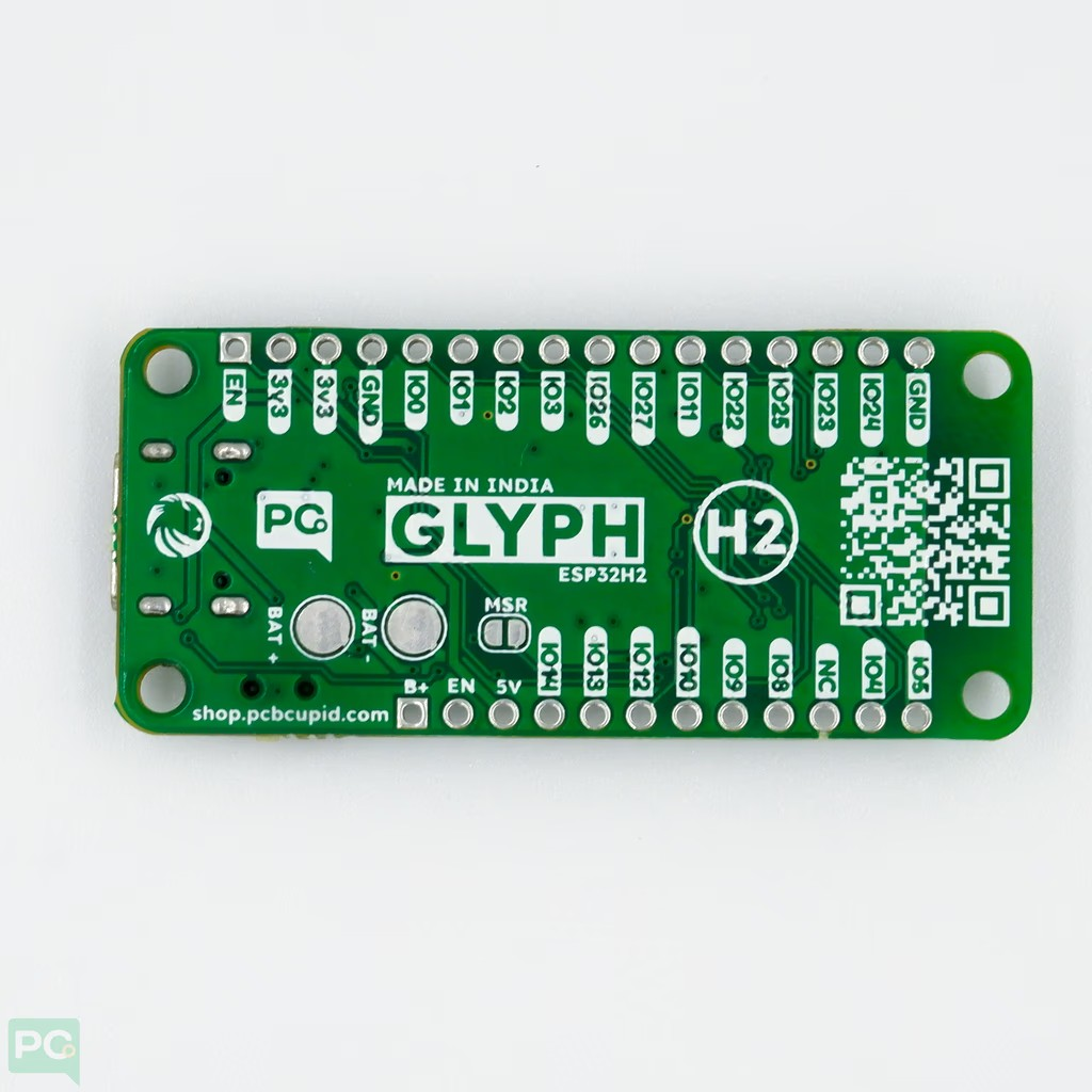 b8bvmifb GLYPH H2 – Bluetooth / Zigbee Enabled ESP32H2 DEV Board with Case